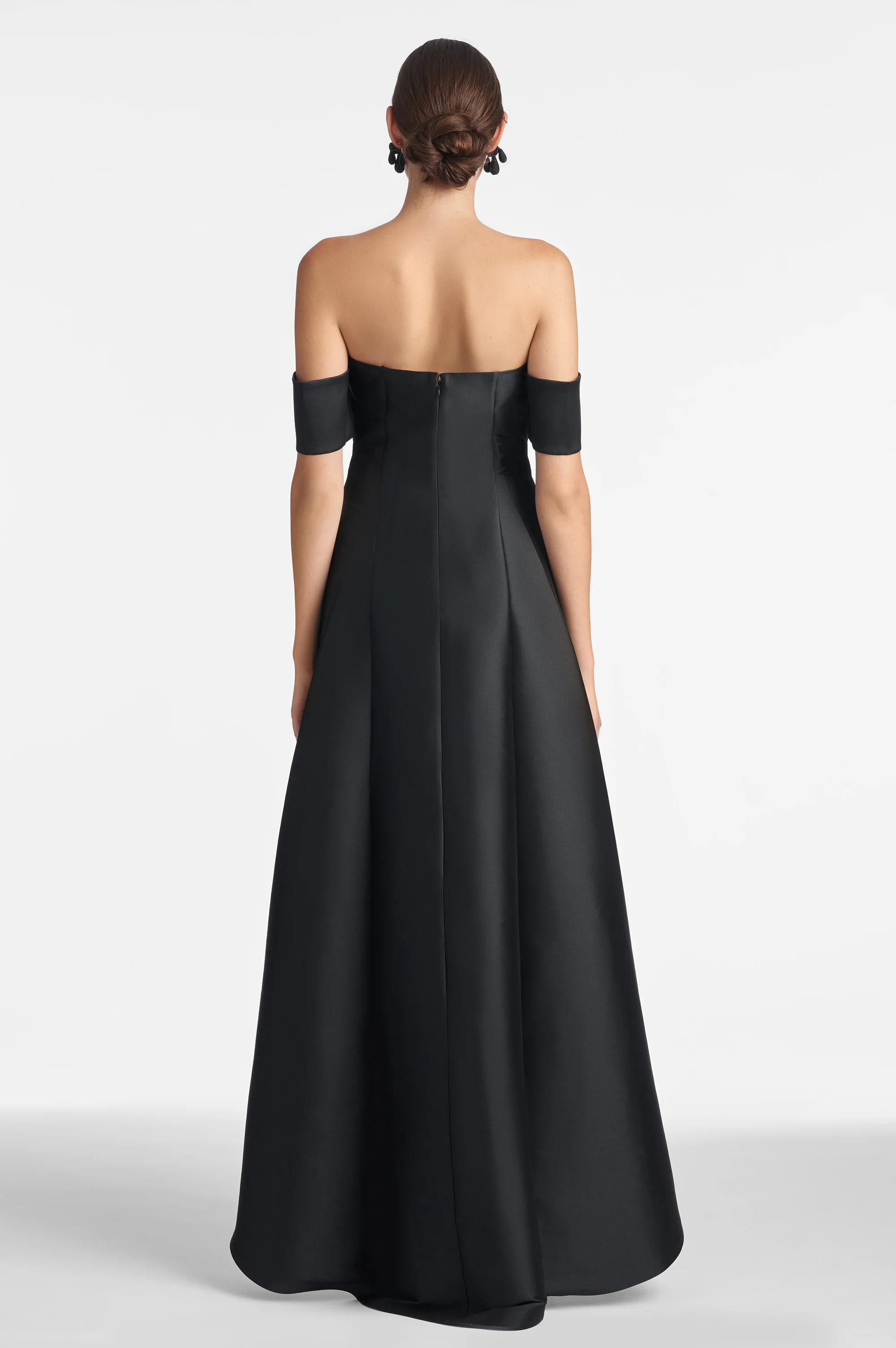 Agyness Gown - Black - Image 4
